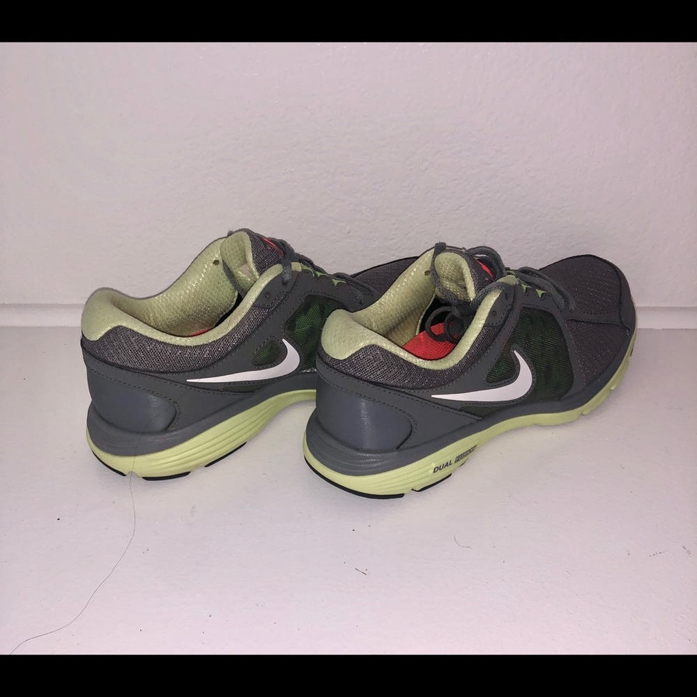 NIKE Dual Fusion Women’s Running Shoes